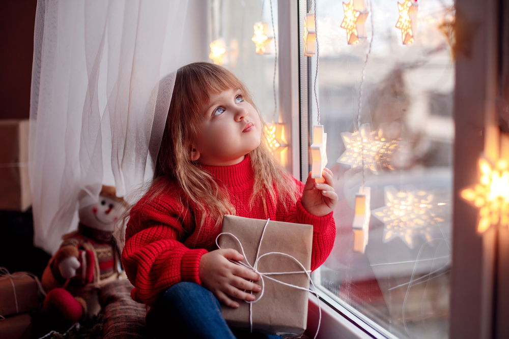 girl at christmass